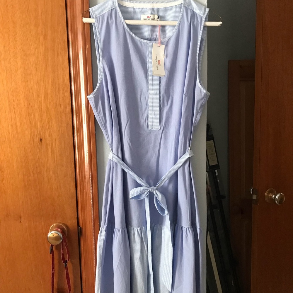 Vineyard Vines dress